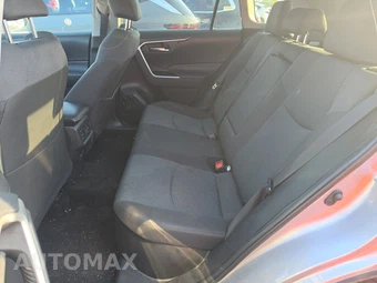 2025 Toyota RAV4 Hybrid XLE - miniatura 13