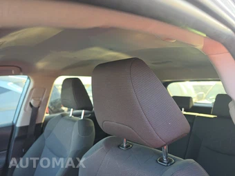 2025 Toyota RAV4 Hybrid XLE - miniatura 18