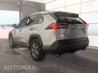 2025 Toyota RAV4 Hybrid XLE - miniatura 6