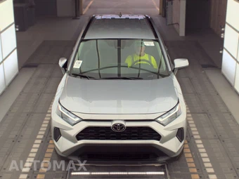 2025 Toyota RAV4 Hybrid XLE - miniatura 2
