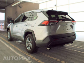 2025 Toyota RAV4 Hybrid XLE - miniatura 6