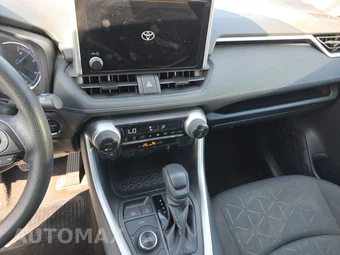 2025 Toyota RAV4 Hybrid XLE - miniatura 11