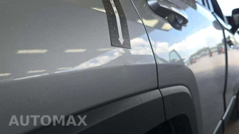 2025 Toyota RAV4 Hybrid XLE - miniatura 24