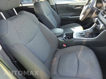 2025 Toyota RAV4 Hybrid XLE - miniatura 8