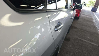 2025 Toyota RAV4 Hybrid XLE - miniatura 24