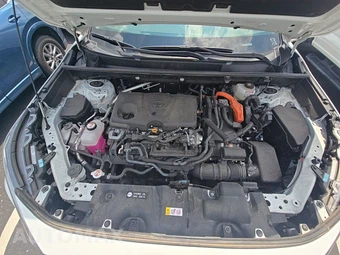 2025 Toyota RAV4 Hybrid XLE - miniatura 15