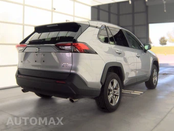 2025 Toyota RAV4 Hybrid XLE - miniatura 4