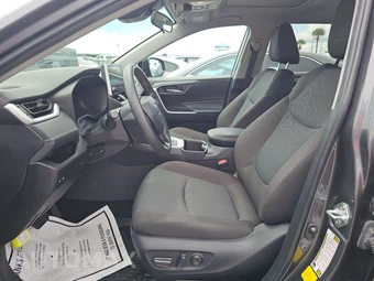 2025 Toyota RAV4 Hybrid XLE - miniatura 13