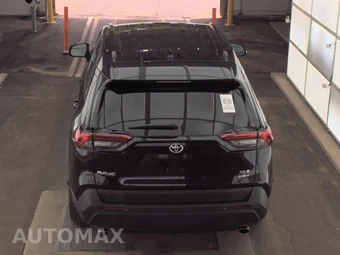 2025 Toyota RAV4 Hybrid XLE - miniatura 6