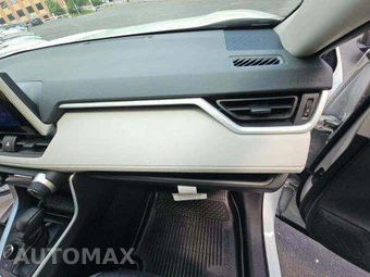 2025 Toyota RAV4 Hybrid XLE - miniatura 19