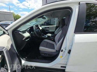 2025 Toyota RAV4 Hybrid XLE - miniatura 6