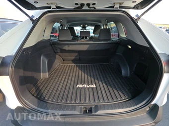 2025 Toyota RAV4 Hybrid XLE - miniatura 16