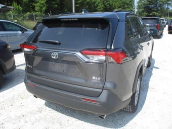 2025 Toyota RAV4 Hybrid XLE - miniatura 17