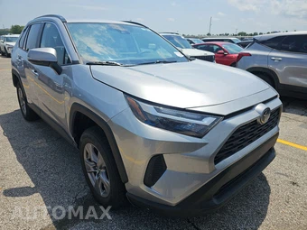 2025 Toyota RAV4 Hybrid XLE - miniatura 3