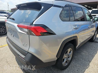 2025 Toyota RAV4 Hybrid XLE - miniatura 4