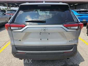 2025 Toyota RAV4 Hybrid XLE - miniatura 5