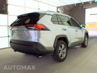 2025 Toyota RAV4 Hybrid XLE - miniatura 4