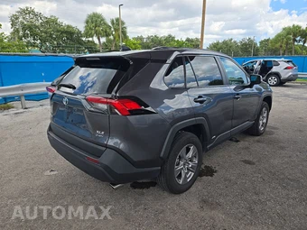 2025 Toyota RAV4 Hybrid XLE - miniatura 4