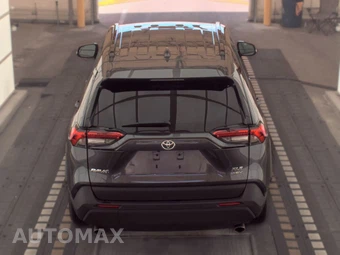 2025 Toyota RAV4 Hybrid XLE - miniatura 5