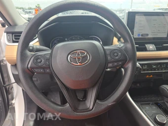 2025 Toyota RAV4 Hybrid XLE - miniatura 10