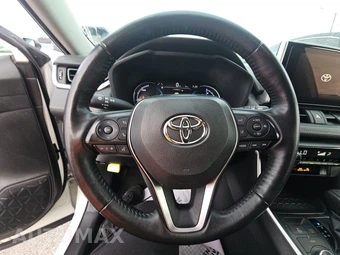 2025 Toyota RAV4 Hybrid XLE - miniatura 10