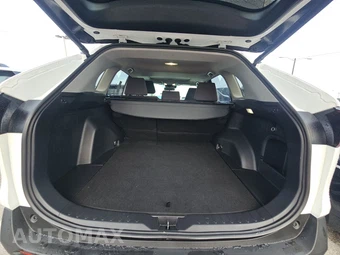 2025 Toyota RAV4 Hybrid XLE - miniatura 16