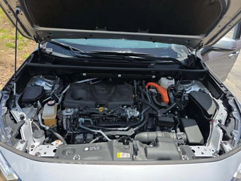 2025 Toyota RAV4 Hybrid XLE - miniatura 22