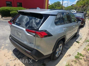 2025 Toyota RAV4 Hybrid XLE - miniatura 3