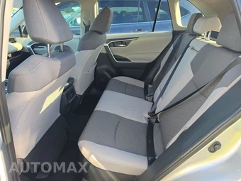 2025 Toyota RAV4 Hybrid XLE - miniatura 13