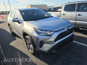 2025 Toyota RAV4 Hybrid XLE - miniatura 3