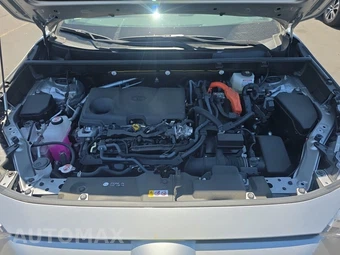 2025 Toyota RAV4 Hybrid XLE - miniatura 15