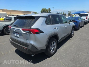 2025 Toyota RAV4 Hybrid XLE - miniatura 4
