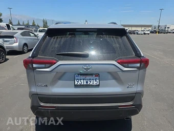 2025 Toyota RAV4 Hybrid XLE - miniatura 5