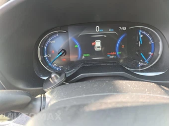 2025 Toyota RAV4 Hybrid XLE - miniatura 12