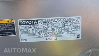 2025 Toyota RAV4 Hybrid XLE - miniatura 24