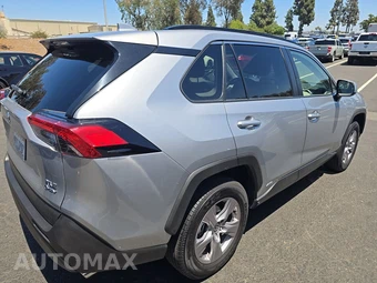 2025 Toyota RAV4 Hybrid XLE - miniatura 4