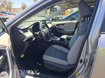 2025 Toyota RAV4 Hybrid XLE - miniatura 7