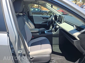 2025 Toyota RAV4 Hybrid XLE - miniatura 8