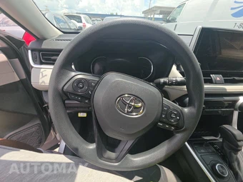 2025 Toyota RAV4 Hybrid XLE - miniatura 10