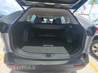 2025 Toyota RAV4 Hybrid XLE - miniatura 17