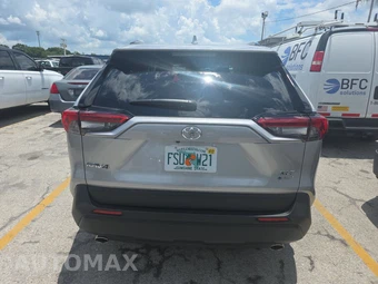 2025 Toyota RAV4 Hybrid XLE - miniatura 5