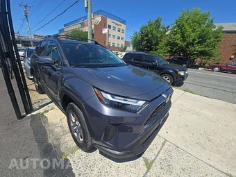 2025 Toyota RAV4 Hybrid XLE - miniatura 4