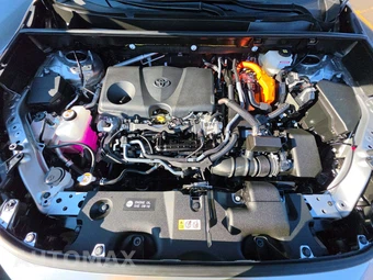 2025 Toyota RAV4 Hybrid XLE - miniatura 15