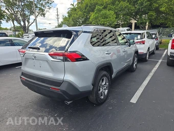 2025 Toyota RAV4 Hybrid XLE - miniatura 4