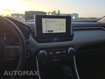2025 Toyota RAV4 Hybrid XLE - miniatura 11