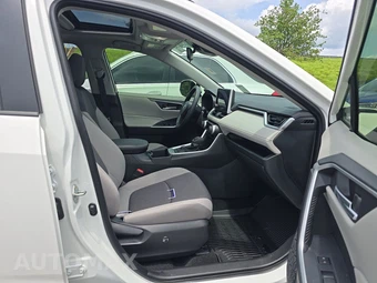 2025 Toyota RAV4 Hybrid XLE - miniatura 14