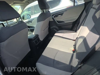 2025 Toyota RAV4 Hybrid XLE - miniatura 13