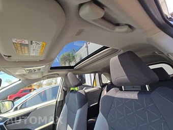 2025 Toyota RAV4 Hybrid XLE - miniatura 21