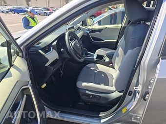2025 Toyota RAV4 Hybrid XLE - miniatura 7