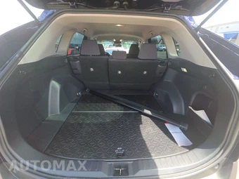 2025 Toyota RAV4 Hybrid XLE - miniatura 16